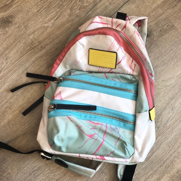 MARC JACOBS | DOMO ARIGATO MINI PACKRAT MARBLE - Picture 2 of 8